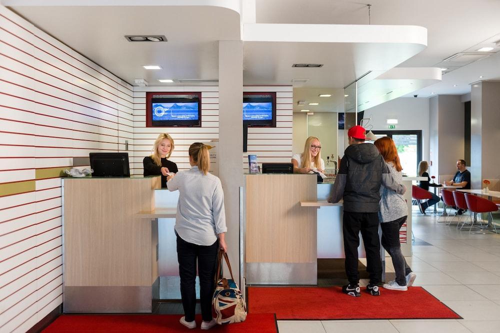 Ibis Hotel Пльзень Экстерьер фото