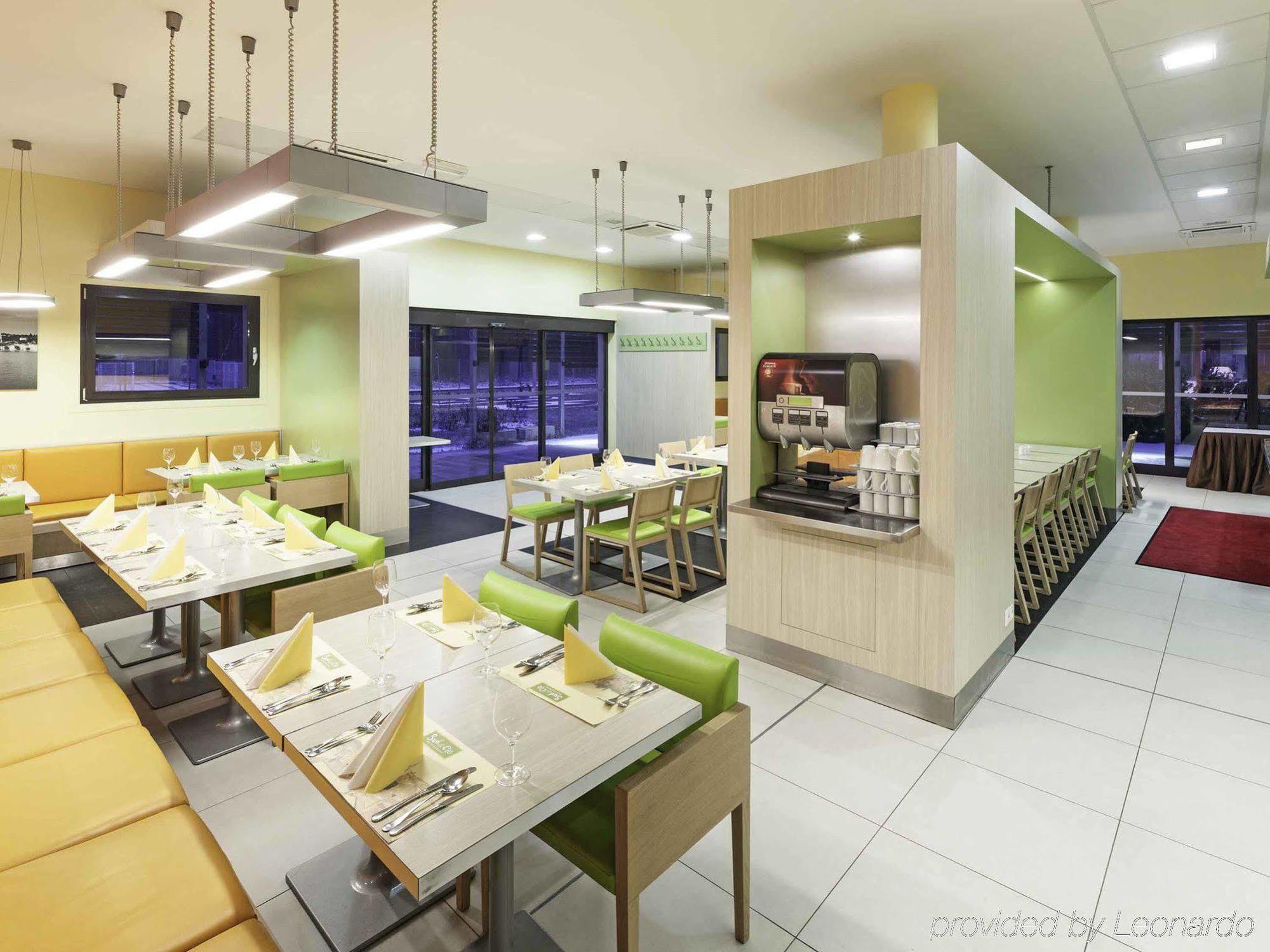 Ibis Hotel Пльзень Экстерьер фото